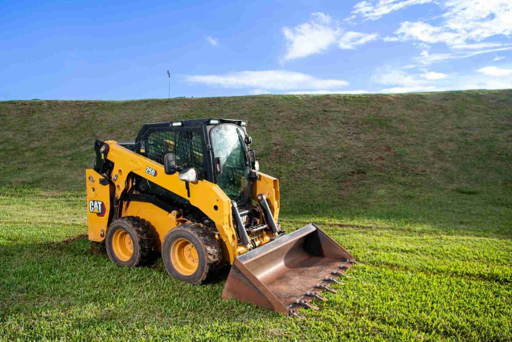 250-6_caterpillar_128ko_caterpillar_128ko_caterpillar_128ko-1.jpg