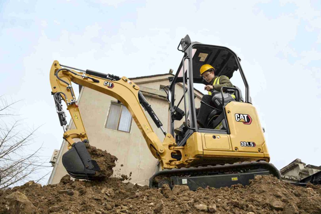 301.51_caterpillar_128ko_caterpillar_128ko_caterpillar_128ko-1.jpg