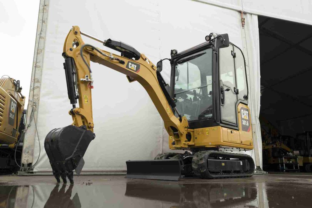 301.6-1-1_caterpillar_128ko_caterpillar_128ko_caterpillar_128ko-1-1.jpg