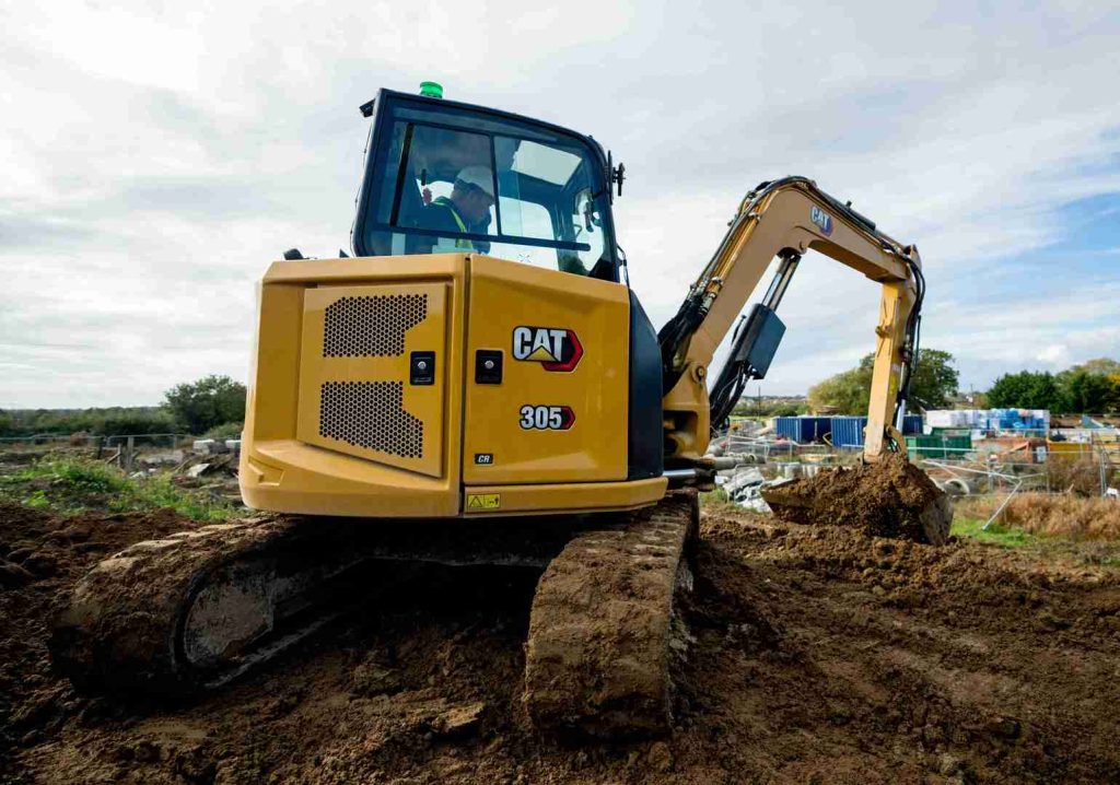 305-4_caterpillar_128ko_caterpillar_128ko_caterpillar_128ko-1.jpg