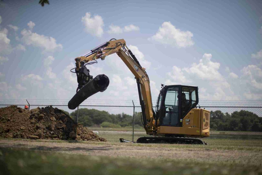 306-64_caterpillar_128ko_caterpillar_128ko_caterpillar_128ko-1.jpg