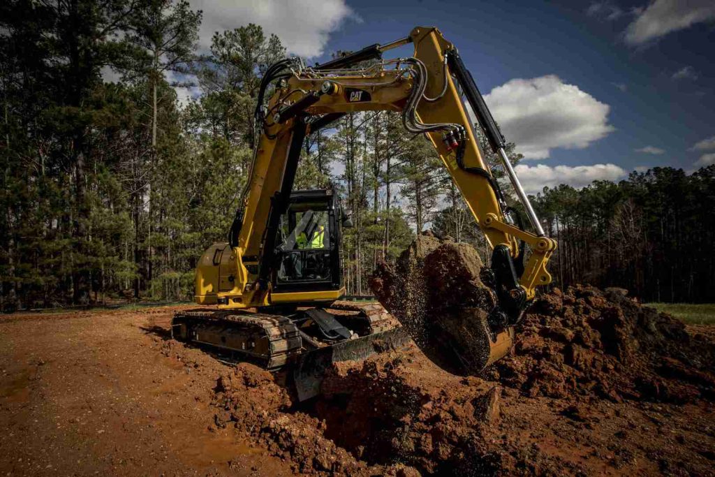 308-CR-5_caterpillar_128ko_caterpillar_128ko_caterpillar_128ko-1.jpg