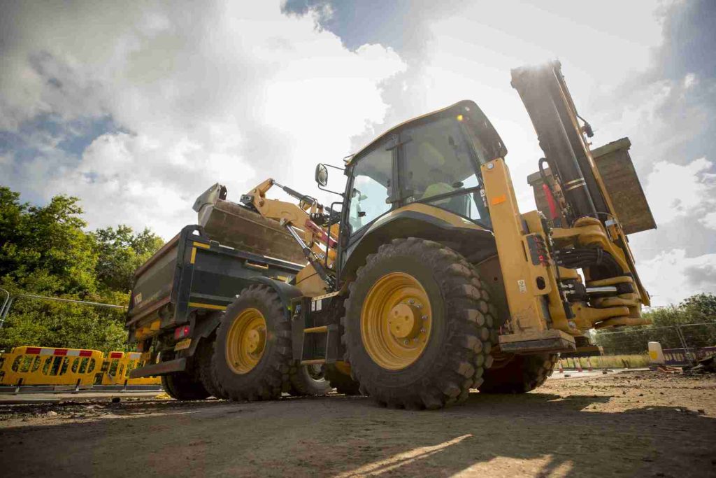 444-9_caterpillar_128ko_caterpillar_128ko_caterpillar_128ko-1.jpg