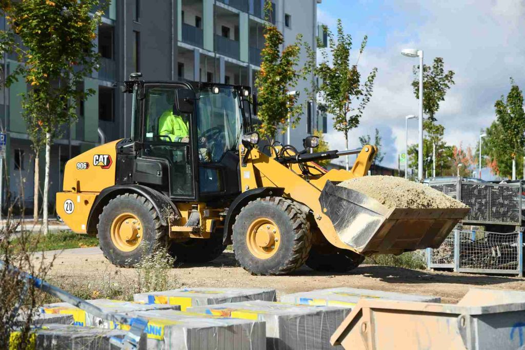 906-6_caterpillar_128ko_caterpillar_128ko_caterpillar_128ko-1.jpg