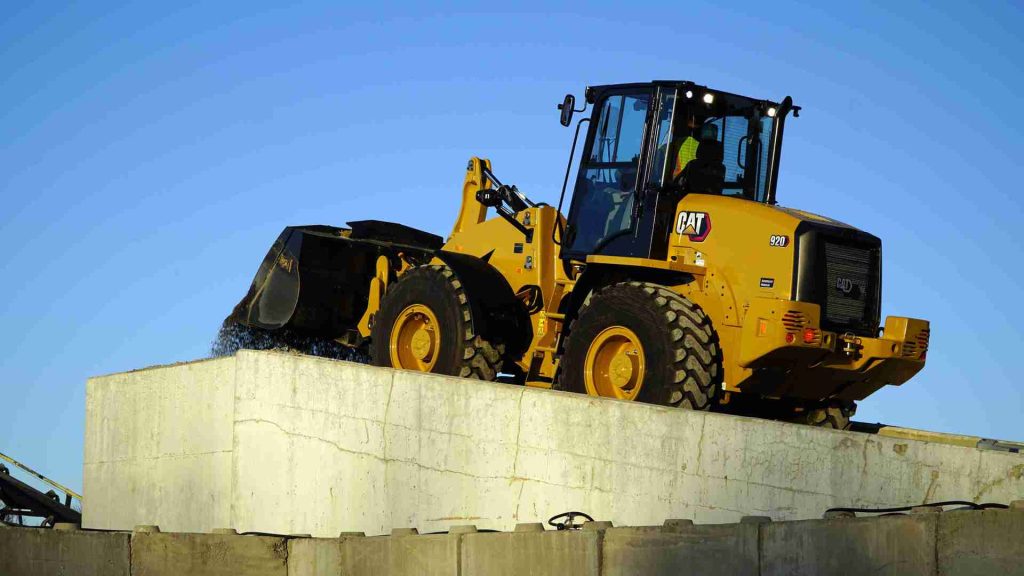 920-4_caterpillar_128ko_caterpillar_128ko_caterpillar_128ko-1.jpg